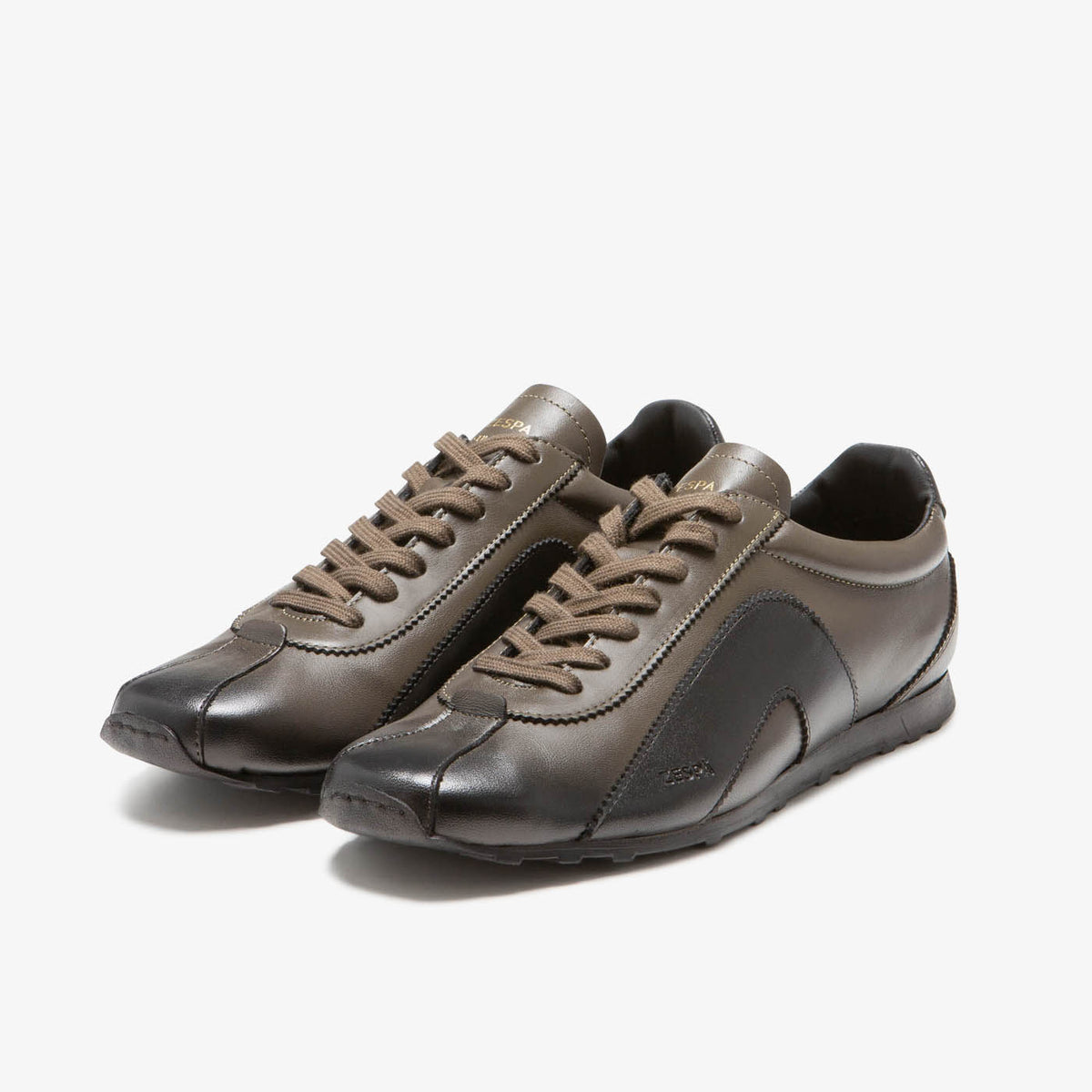 Sneaker rétro en cuir kaki et noir du 36 au 46 | ZESPÀ